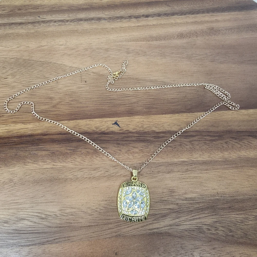 Dallas Cowboys Championship Necklace‎ 1995 Gold